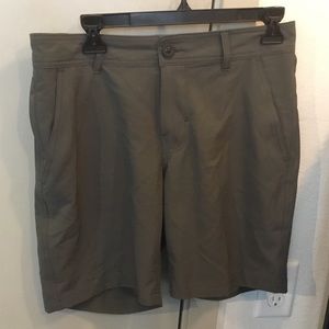 Columbia Shorts- moisture wicking fabric, Size 30